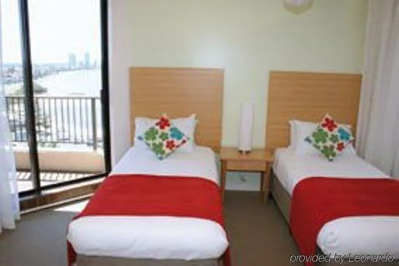 ***  Sandy Point Beach Resort غولد كوست أستراليا